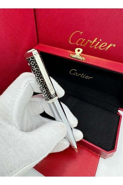 Cartier Cater Pen with Luxurious Design with Accessories
