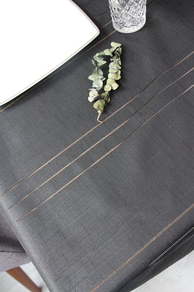 DDHOME Worry-Free Stain-Proof 160X220 Size Fabric Tablecloth 7001-Clbr