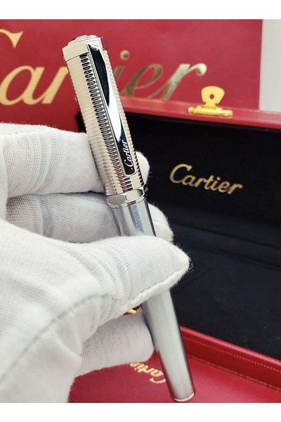 Cartier Cater Pen in Luxurious Design
