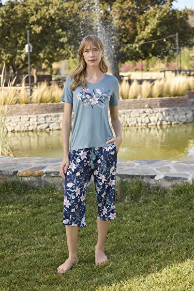 MONAMİSE Flower and Leaf Patterned and Printed Capri Set