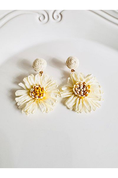 DEVİ fashion Wicker Beige Daisy Flower Earrings 6 cm