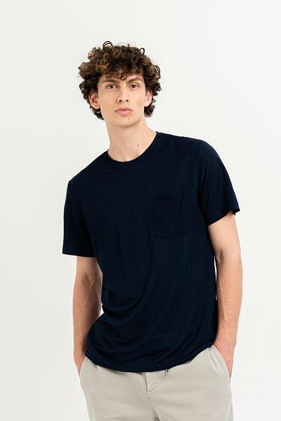 GMG FIRENZE Slim Fit Men's T-Shirt with Chest Pocket and Crew Neck