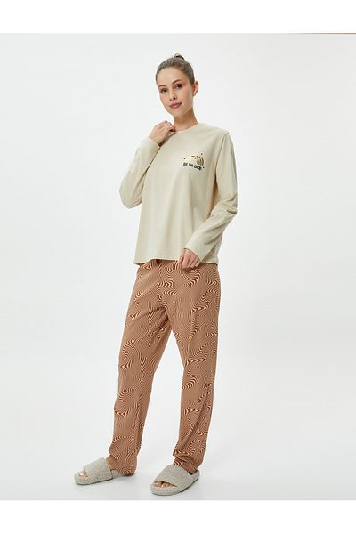 Koton Langarm-Pyjama-Set aus Baumwolle mit bedrucktem Regenbogenmuster