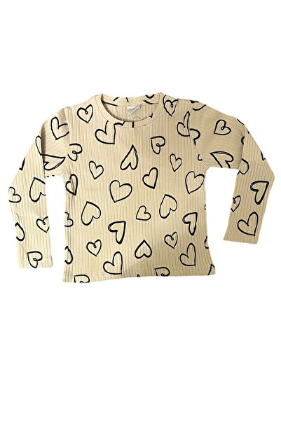 BY-GRİ BY-GRİ YARIM BALIKÇI YAKA KALP DESENLİ UZUN KOL KIZ ÇOCUK TİŞÖRT