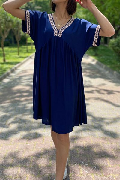 AYASOFYA OTANTIK Rochie midi cu mânecă scurtă, albastru bleumarin, cu decolteu în V