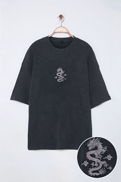 Trendyol Collection Anthracite Textured Embroidery Oversize T-Shirt - Tmnss25Ts00060