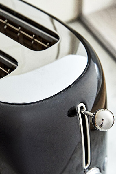 SMEG 50's Style Retro Siyah Ekmek Kızartma Makinesi 2x1 Tsf01bleu