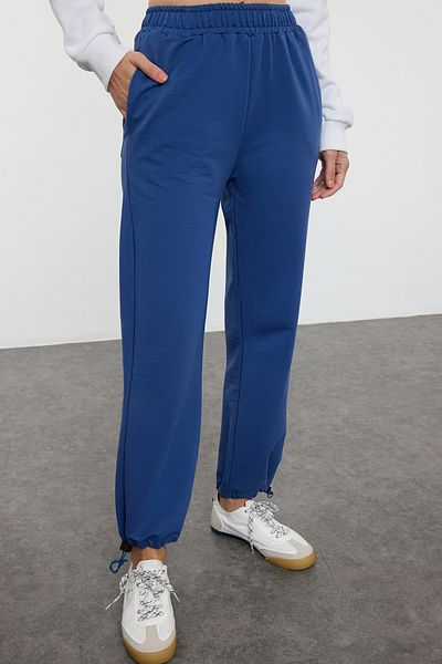 Edit by Trendyol Πλεκτό παντελόνι Indigo Straight - TEDAW25EA00013 με λεπτομέρεια αξεσουάρ StoppEr