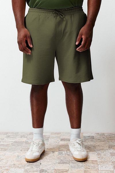 Trendyol Collection Άνετο χακί σορτς Plus Size 100% βαμβακερό κανονικό κόψιμο