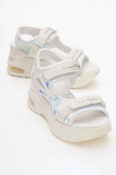 LuviShoes Sandale sport ARTHUR cu paiete albe - cu talpă groasă