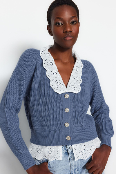 Trendyol Collection Indigo Crop Shirt Garnish Detail V-nyakú kötöttáru Kardigán TWOAW24HI00221