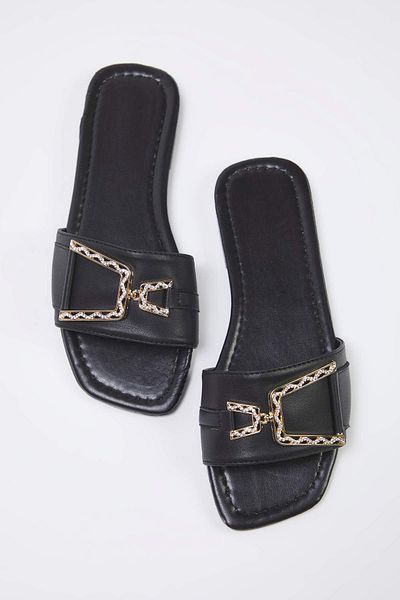 TRENDYOL SHOES Black Accessory Detailed Flat Women Stylish Slippers Takss25Te00047