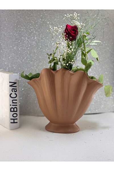 BLANJ Βάζο Στρείδιας Καφέ Μοκα Χρώμα (ΒΑΖΟ ΜΕ ΚΟΧΛΙΑ ΘΑΛΑΣΣΗΣ)