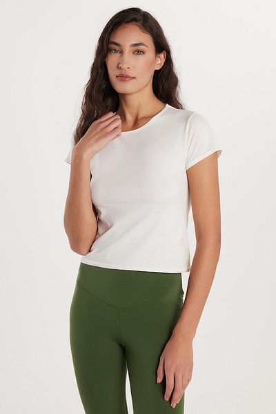 Tudors Women's Slim Fit Slim Fit Plain Basic Crew Neck Ecru T-Shirt