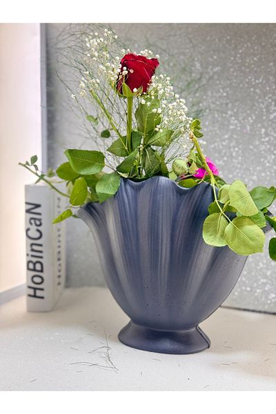 BLANJ Oyster Vase Gray Color (Sea Shell Vase)