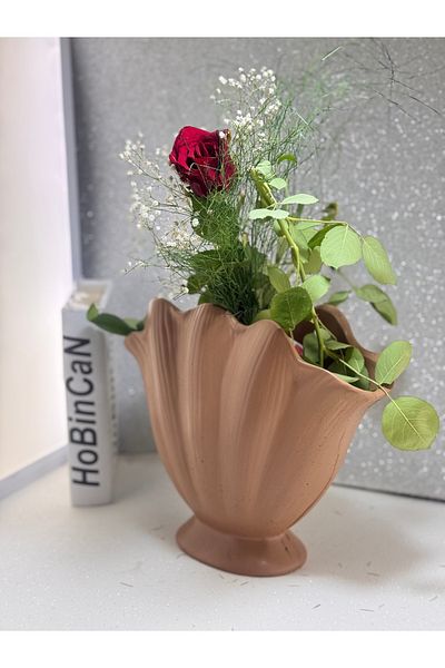 BLANJ Oyster Vase Brown Mocca Color (Sea Shell Vase)