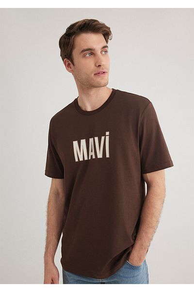 Mavi Καφέ μπλουζάκι με λογότυπο με κανονική εφαρμογή / κανονική εφαρμογή 066842 -88067
