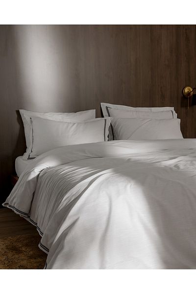 Madame Coco Tina King Size Linen Look Washed 100% Cotton Duvet Cover Set - White/Navy