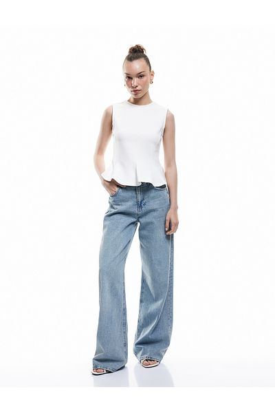 Koton Cotton Slim Fit Crew Neck Flounce Sleeveless Blouse