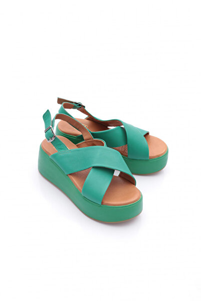 DGN 6003 Women's Cross-Strapped Thick Sole Sandals