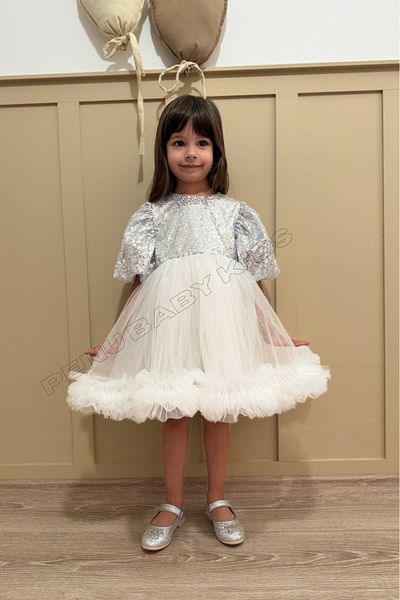 penu baby kids Βραδινό φόρεμα για κοριτσάκι με ασημί παγιέτες με μπαλόνι μανίκι και φούστα από τούλι
