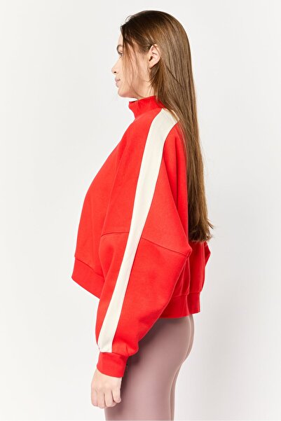 adidas Women Sportswear Fit Long Sleeve Outdoor Hoodie, Red