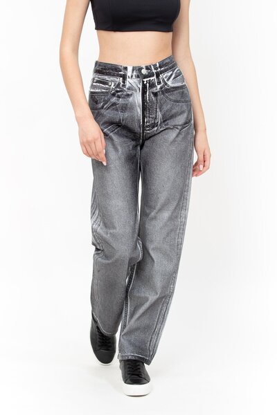 Calvin Klein Jeans Yüksek Bel Düz Paça Normal Mavi Kadın Denim Pantolon J20J2...