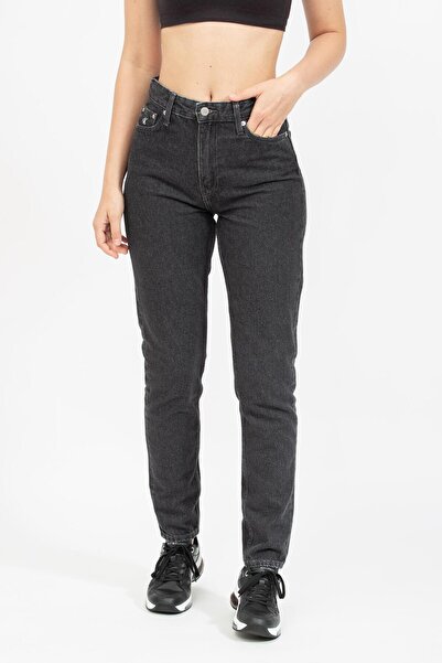 Calvin Klein MOM JEAN Kadın Denim Jeans J20J223636-1BZ