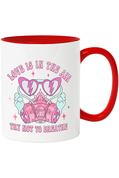 StoryGift Romania Cana cu o masca de gaze si ochelari cu mesajul "Love is in ...