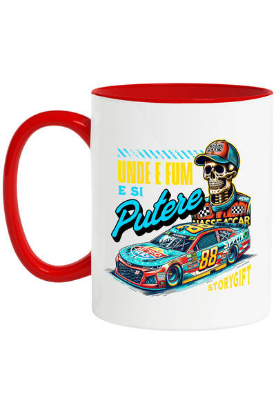 StoryGift Romania Cana cu Schelete Craniu Uman In Tinuta Sofer Formula 1 Masina Curse Colorata Tex, Cu Maner Rosu