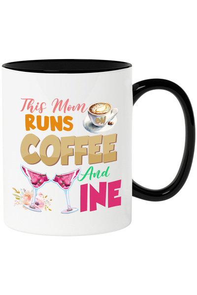 StoryGift Romania Cana cu mesajul "This Mom Runs On Coffee And Wine", ilustra...