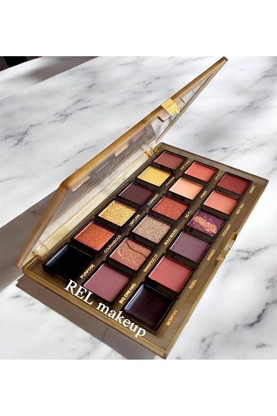 real beauty 18-Color Eyeshadow Palette – Create Endless Looks