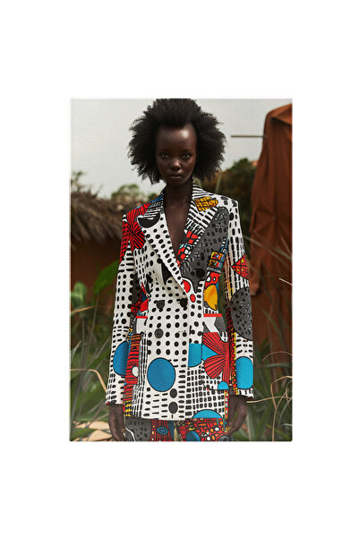 StoryGift Romania Tablou Canvas: Femeie Din Africa In Costum Alb Si Culori Mu...