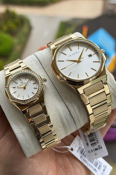 Homies Pair of Watches for Valentine's Day with Gift Box and Bracelet Gift Hmsglm09876S