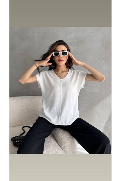 Maison La Femme Ayrobin v-neck short sleeve blouse with ruffles