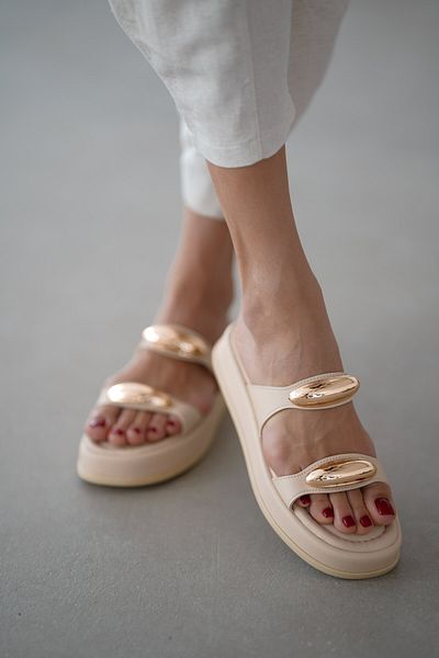 selinshoes Agathe Gold Buckle Detailed Women's Slippers - Beige