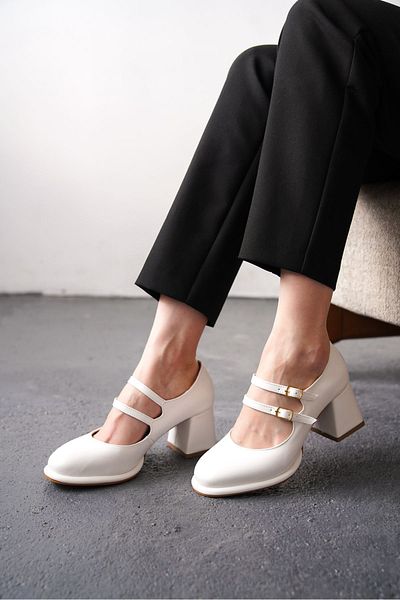 MODAADAM Women's Gomes Platform Heeled Shoes - *White