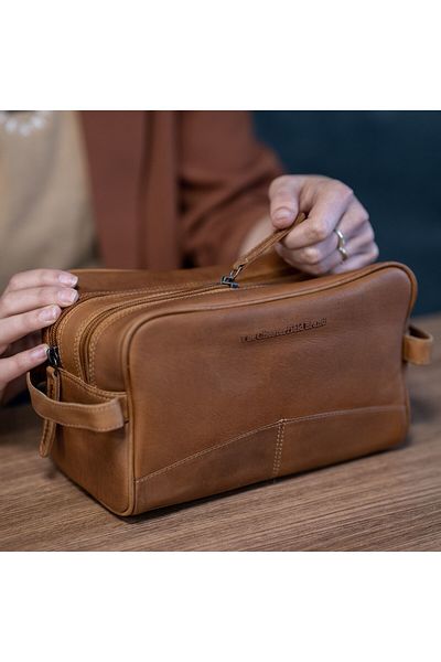 The Chesterfield Brand The Chesterfield Brand cosmetic bag, made of genuine leather, Stacey