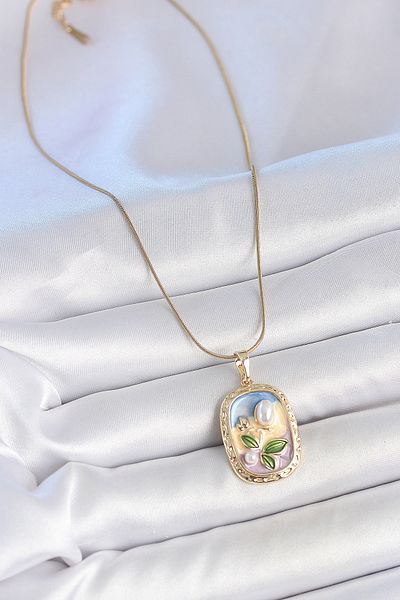 BESKAR 316L Steel Gold Color Chain Mix Color Enamel Pearl Flower Embroidered Portrait Model Women's Necklace