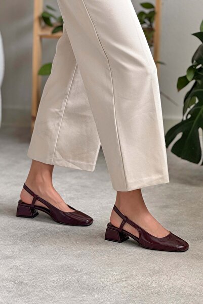 NİŞANTAŞI SHOES Jessy Burgundské vrásčité matné dámské baleríny s elastickou podrážkou na krátkém podpatku