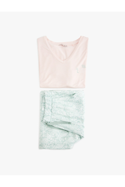 Koton Σετ πιτζάμες με κοντό μανίκι με λαιμόκοψη με φαρδιά εφαρμογή από βισκόζη