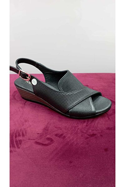 Mammamia 2730 Γυναικεία σανδάλια από γνήσιο δέρμα με σφήνα τακούνια