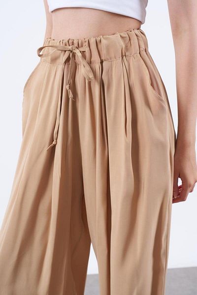 FEMMESTUDIO Women's Camel Elastic Waist Wide Leg Pants