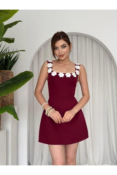 gelirr Alyosa Dress with Flower Details