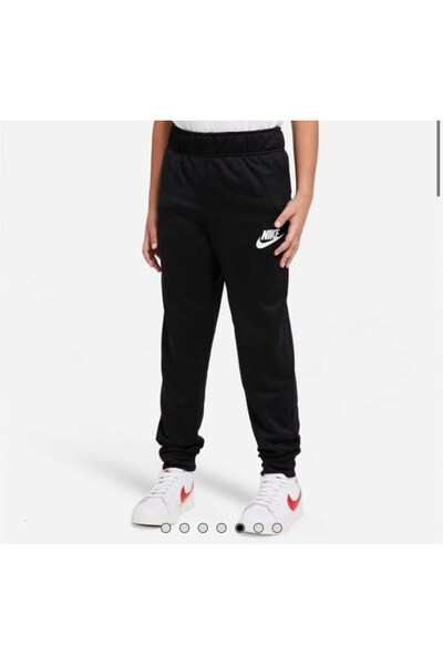 Nike Çocuk Eşofman Takımı