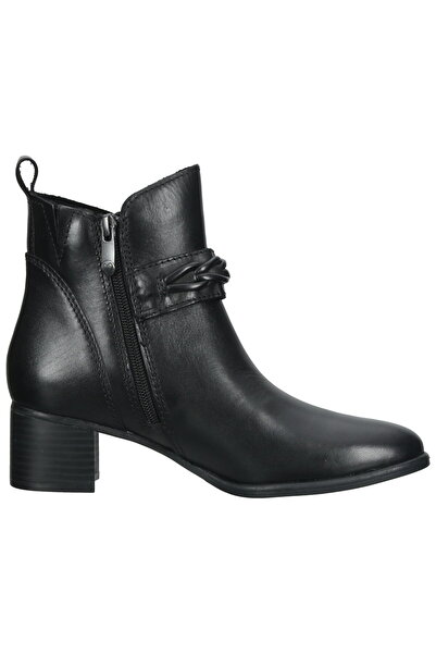 Marco Tozzi Vyhlazování