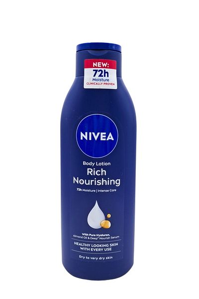 NIVEA Body Lotion Nourishing Dry Skin 250Ml
