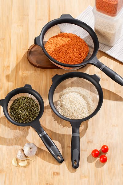 Porsima 3 Sizes Wire Strainer Set That Can Be Attached to the Pot - Un Sieve - Pasta Rice Strainer - Colander 14-18-22cm