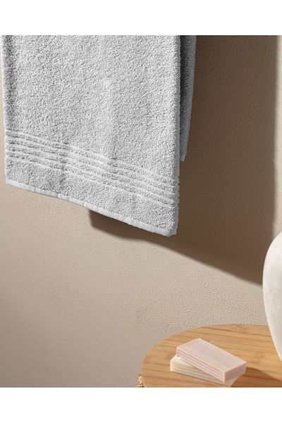 Madame Coco Derline Cotton Bath Towel - Gray - 70X140 cm
