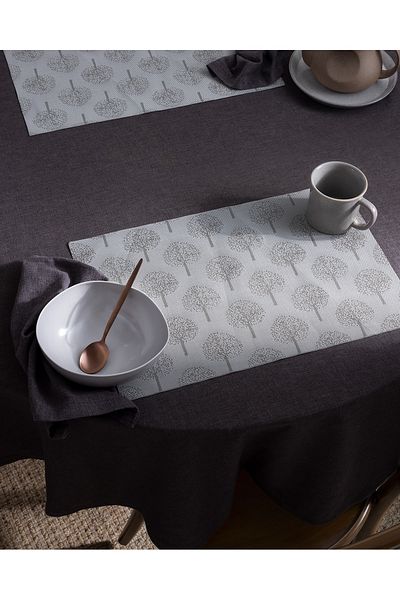 Madame Coco Berthe 4-Piece American Service - Beige/White